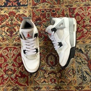 Jordan 4 white cement (2016)